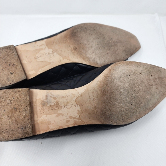 Manolo Blahnik Navy Quilted Leather Flats 39.5 - Picture 9 of 9